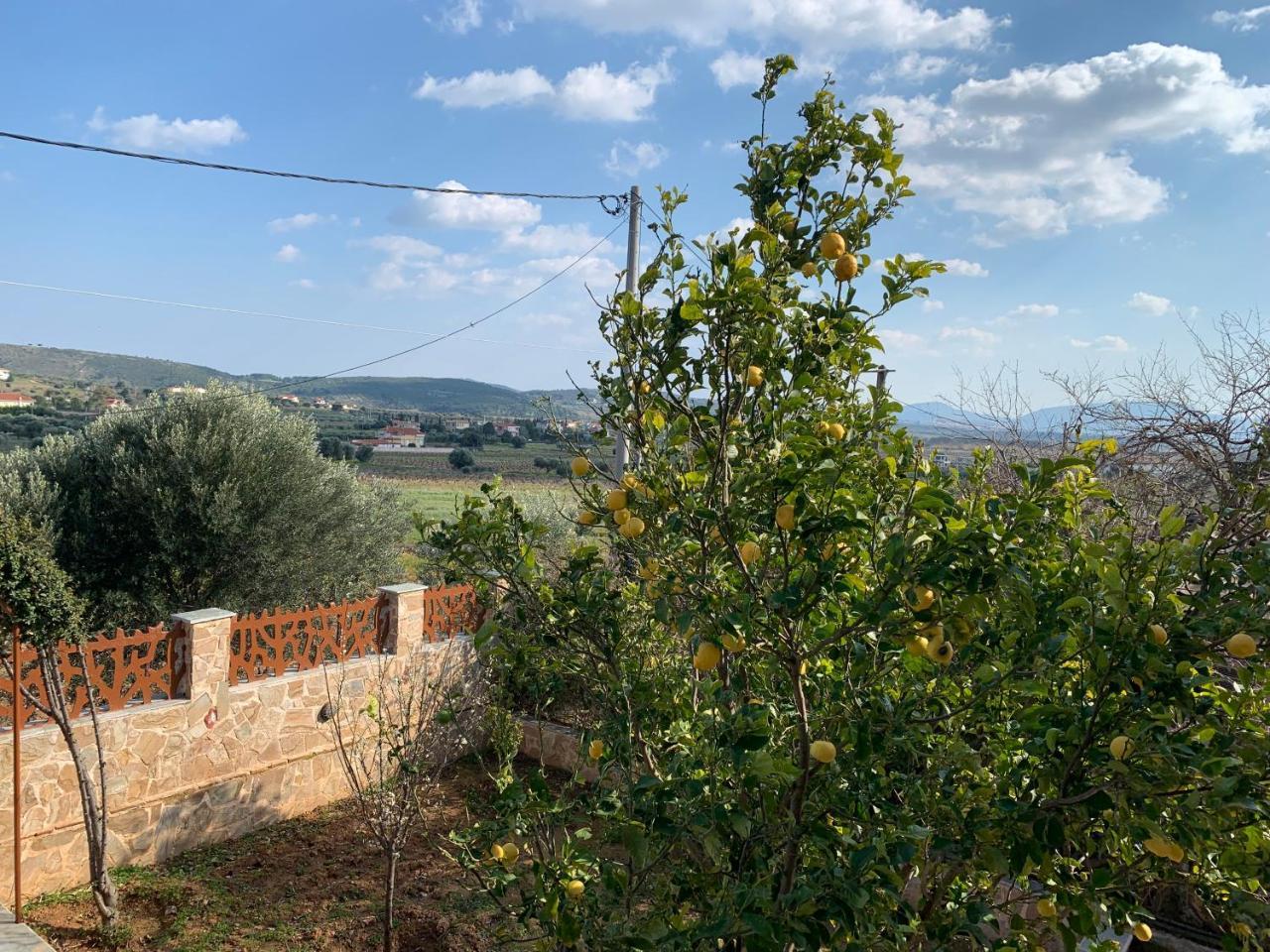 Villa Peaceful House Near Airport Pikérmion Exterior foto